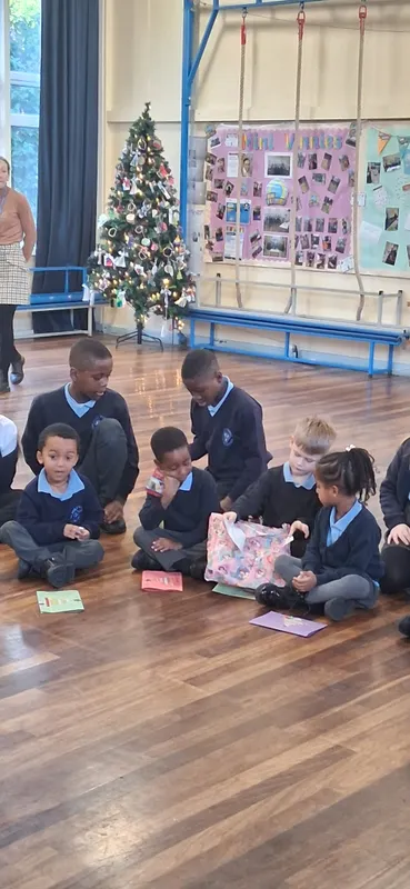 Y6 Christmas - image 13