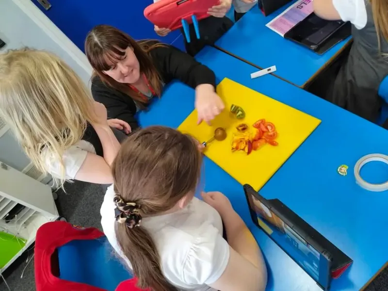 Gallery - created at 2025-05-18 08:27:35 - image 12