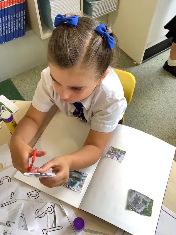 Gallery - created at 2025-09-20 06:31:56 - image 1 Gallery - created at 2025-09-20 06:31:56 - image 1