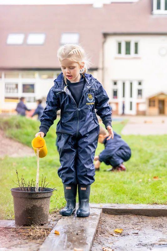 Stay + play - image 26