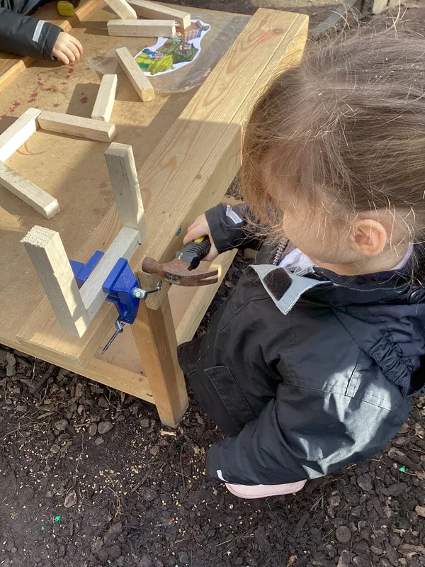 Forest school 3 little pigs - image 7