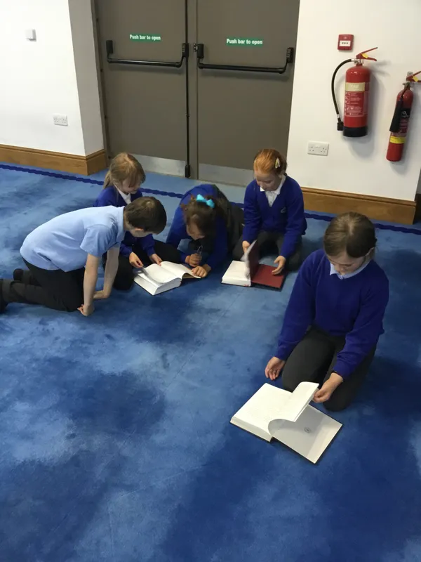 Key stage 2 Mosque visit - image 51