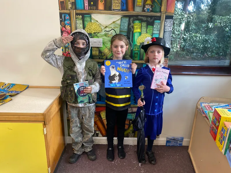 Gallery - created at 2025-03-07 14:20:23 - image 3