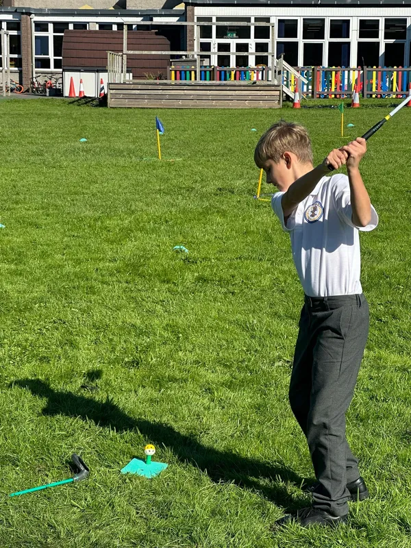 Gallery - created at 2025-09-29 11:06:12 - image 2 Gallery - created at 2025-09-29 11:06:12 - image 2