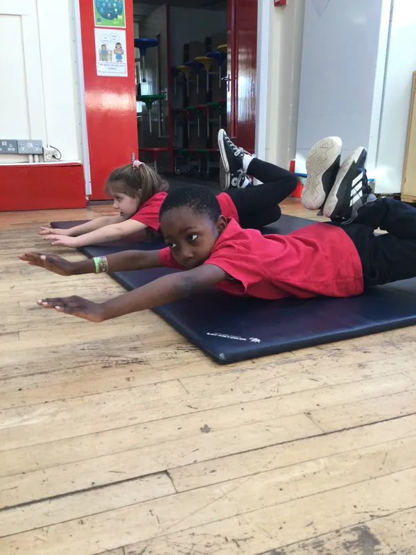 Y1 PE - image 7 Y1 PE - image 7