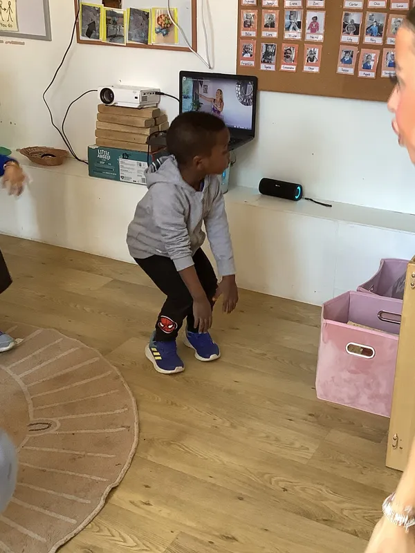 Gallery - created at 2025-04-04 15:02:06 - image 67