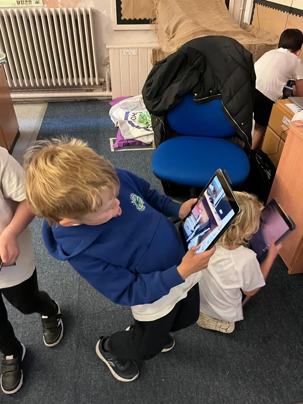 Class 2 Computing pictures - image 1 Class 2 Computing pictures - image 1