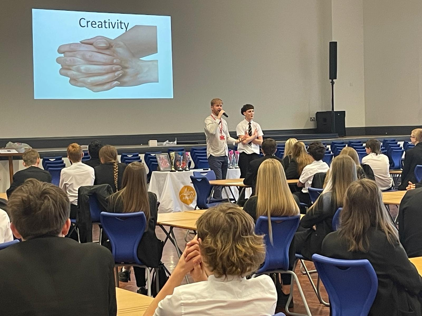From market trader to mentor: Entrepreneur guides students' enterprise projects