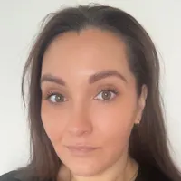 Ms Sophie Green