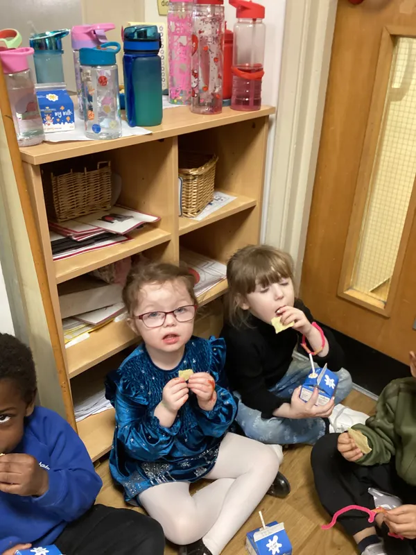 Gallery - created at 2025-04-04 15:02:06 - image 5