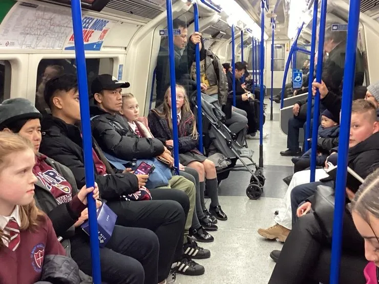 Commonwealth - image 40 Commonwealth - image 40