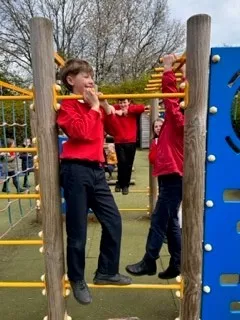 Gallery - created at 2023-04-28 15:45:12 - image 2