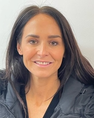 Mrs K Weller, MDS