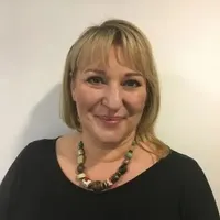 Mrs Vicky Brooks