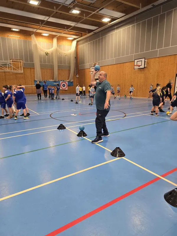 Gallery - created at 2025-11-10 10:53:30 - image 3 Gallery - created at 2025-11-10 10:53:30 - image 3