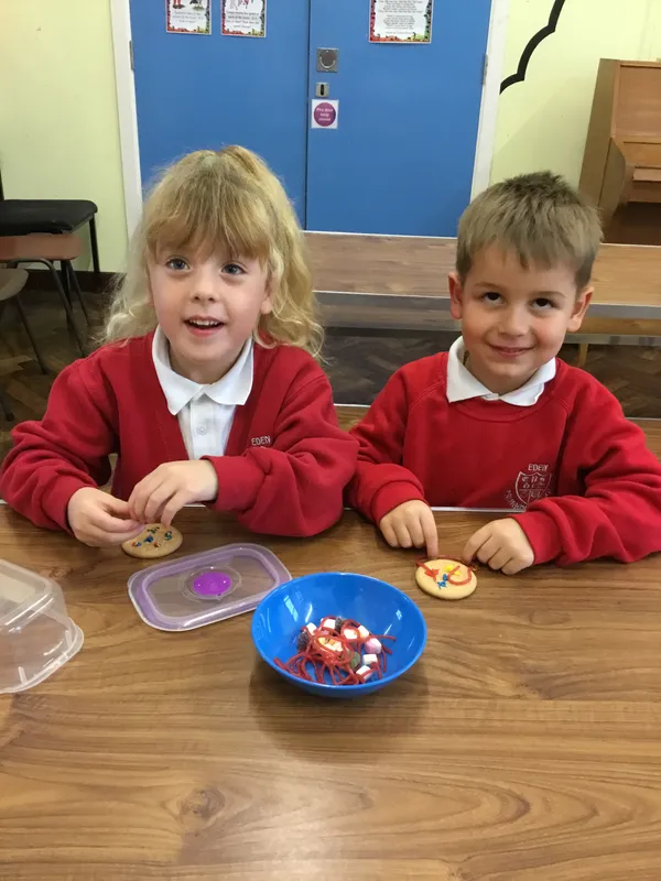 Baking Club - Decorating Biscuits - image 15 Baking Club - Decorating Biscuits - image 15