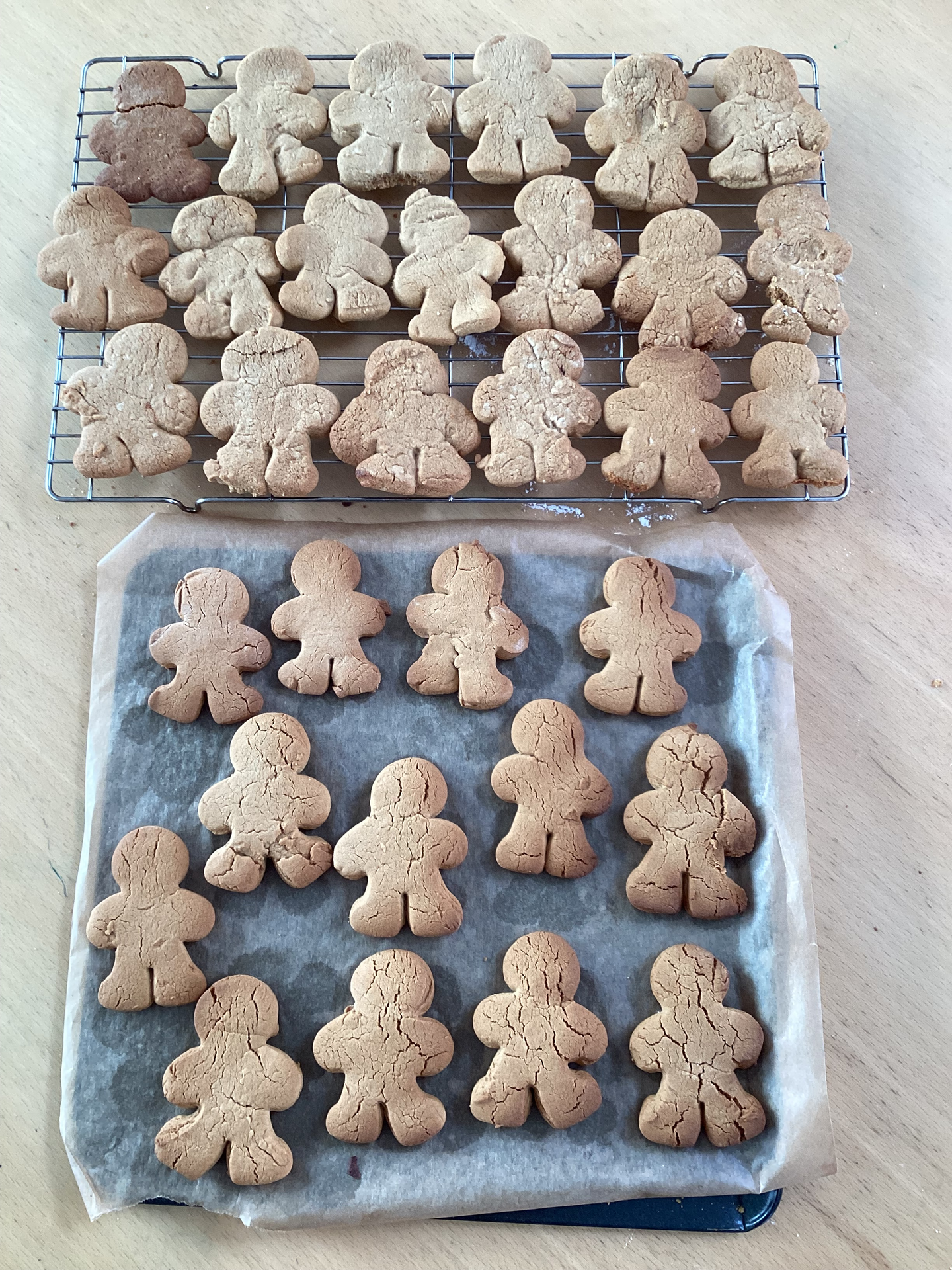 Fir Tree Gingerbread Men