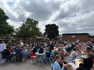 Gallery - created at 2025-05-08 21:40:46 - image 3