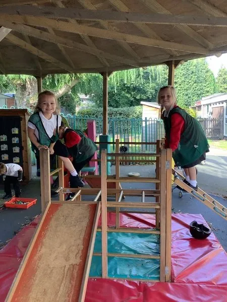 Reception 25 - image 15 Reception 25 - image 15