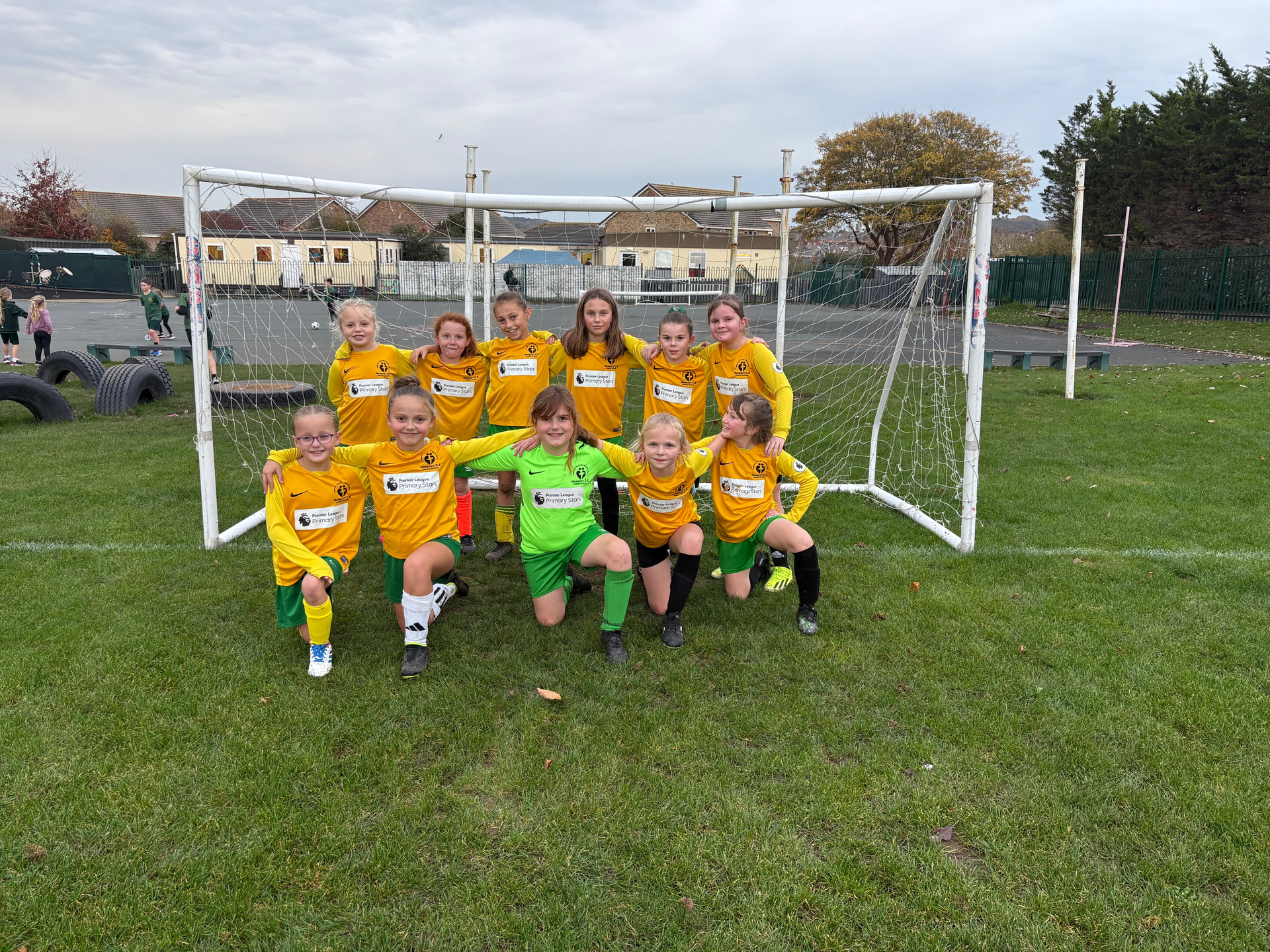 U9 Girls Football vs Carisbrooke