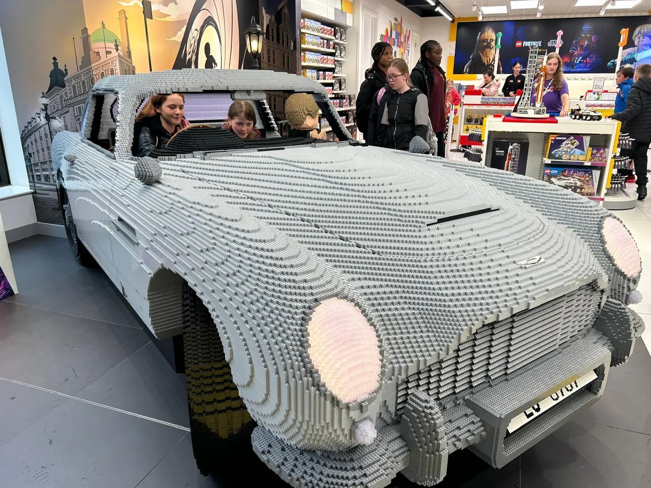 Gallery - created at 2024-06-03 10:50:36 - image 77