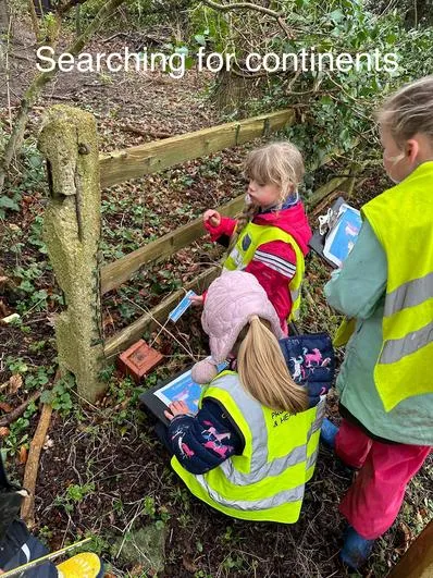 Spring 2024 - 21st February - Acorns - Beanstalk Soup; Growing Beans in a Bag: Searching for Continents - image 3 Spring 2024 - 21st February - Acorns - Beanstalk Soup; Growing Beans in a Bag: Searching for Continents - image 3