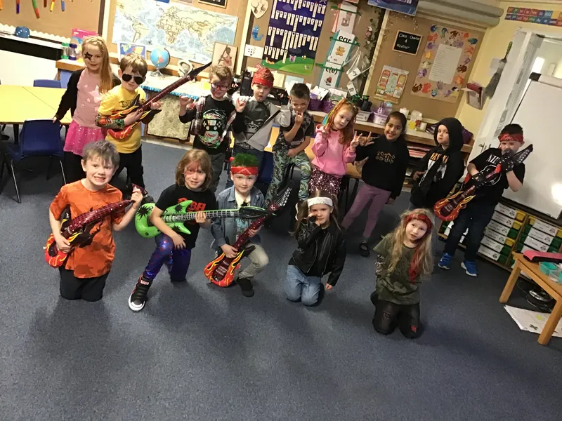 Extra-Curricular Gallery - image 17