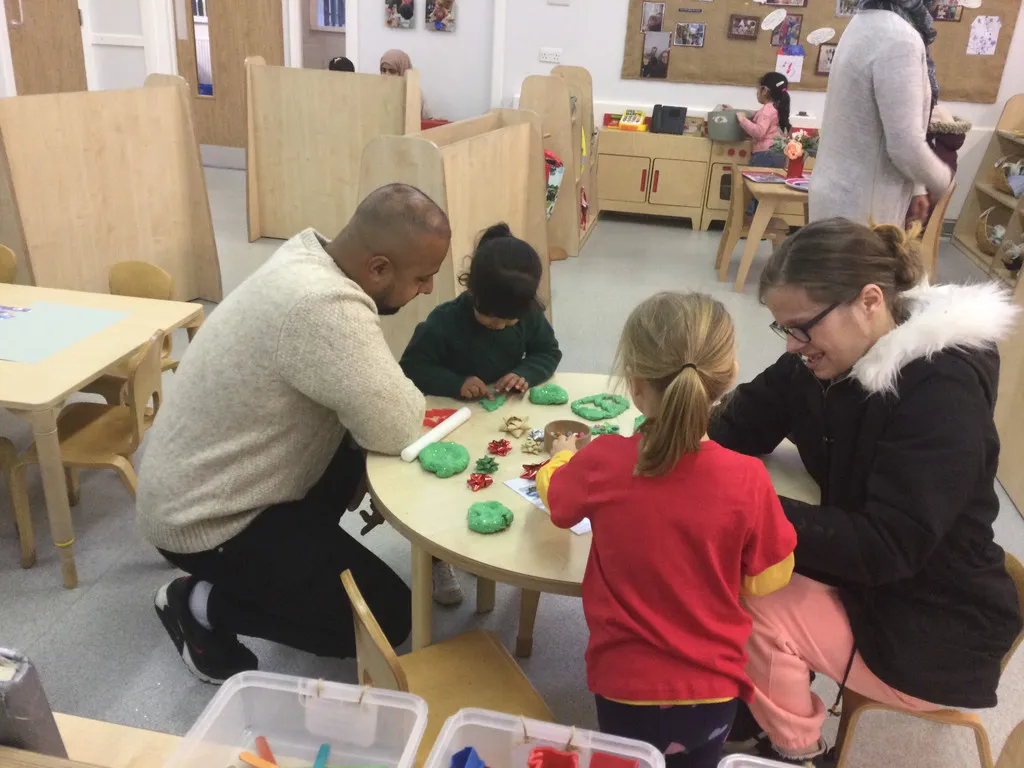 Stay & Play - image 18