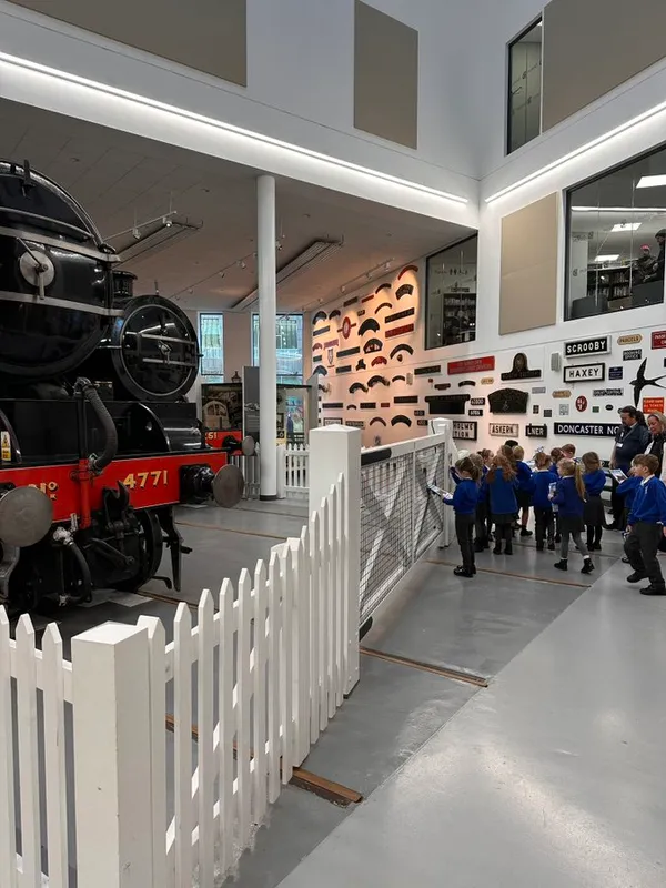 History 3 - image 7 History 3 - image 7