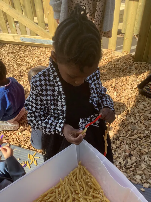 Gallery - created at 2025-04-04 15:02:06 - image 53