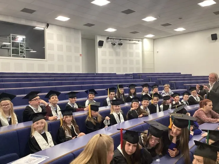 UCLAN Graduation - image 10 UCLAN Graduation - image 10