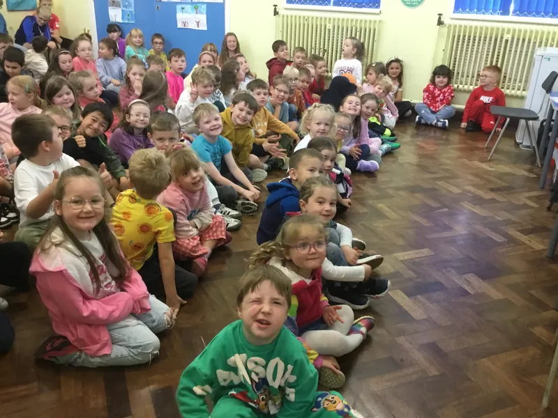 Ditch the Dark Day - image 4 Ditch the Dark Day - image 4