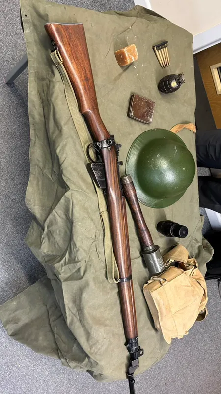 History 3 - image 16 History 3 - image 16