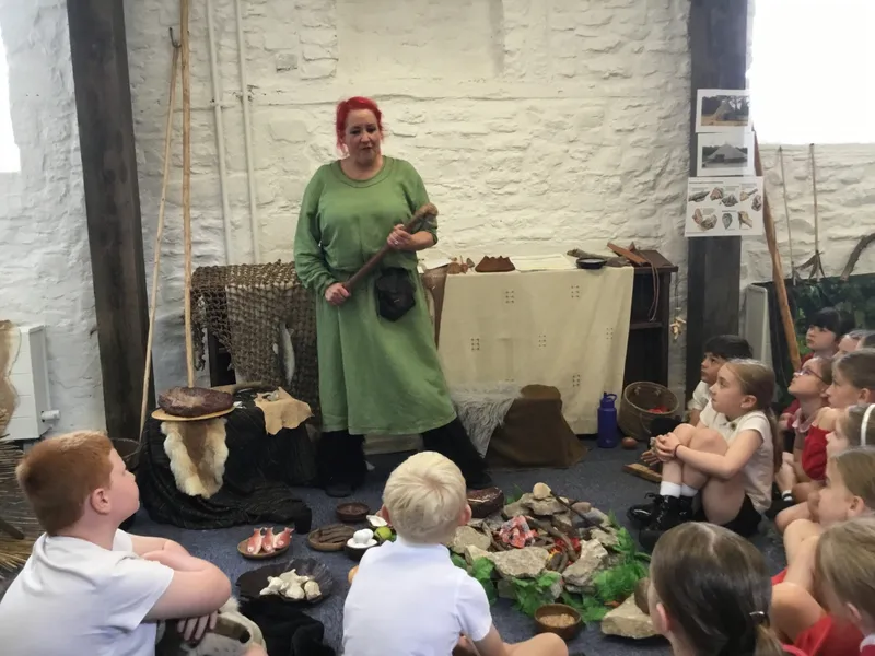 Year 3 - MK Discovery Centre - image 18