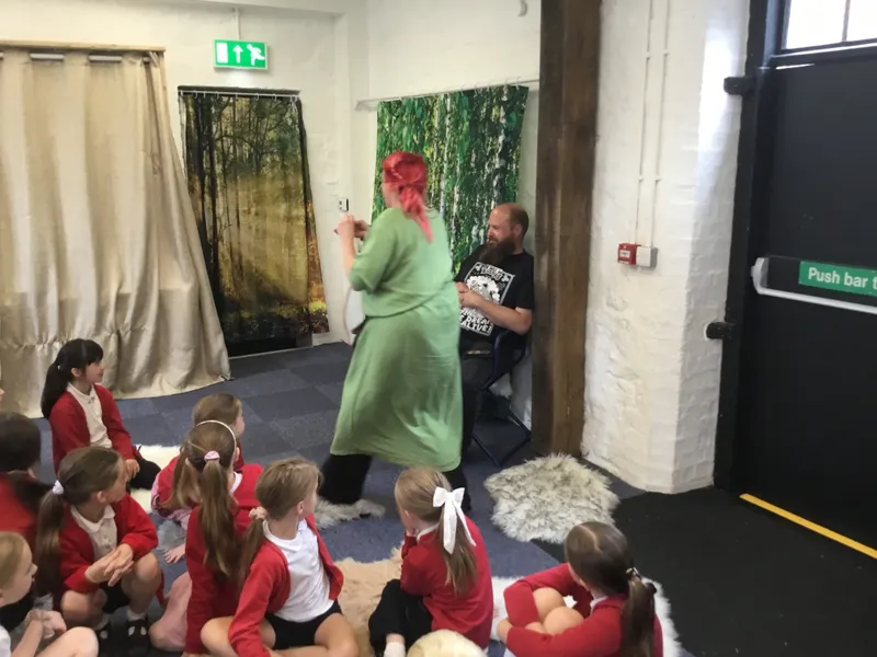 Year 3 - MK Discovery Centre - image 22