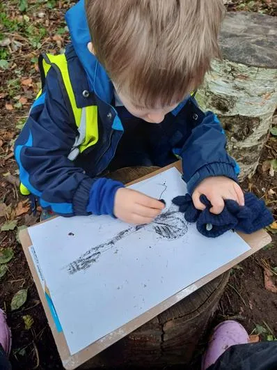 Autumn 2023 - 25th October - Acorns - Den Building and Charcoal Drawings - image 3 Autumn 2023 - 25th October - Acorns - Den Building and Charcoal Drawings - image 3