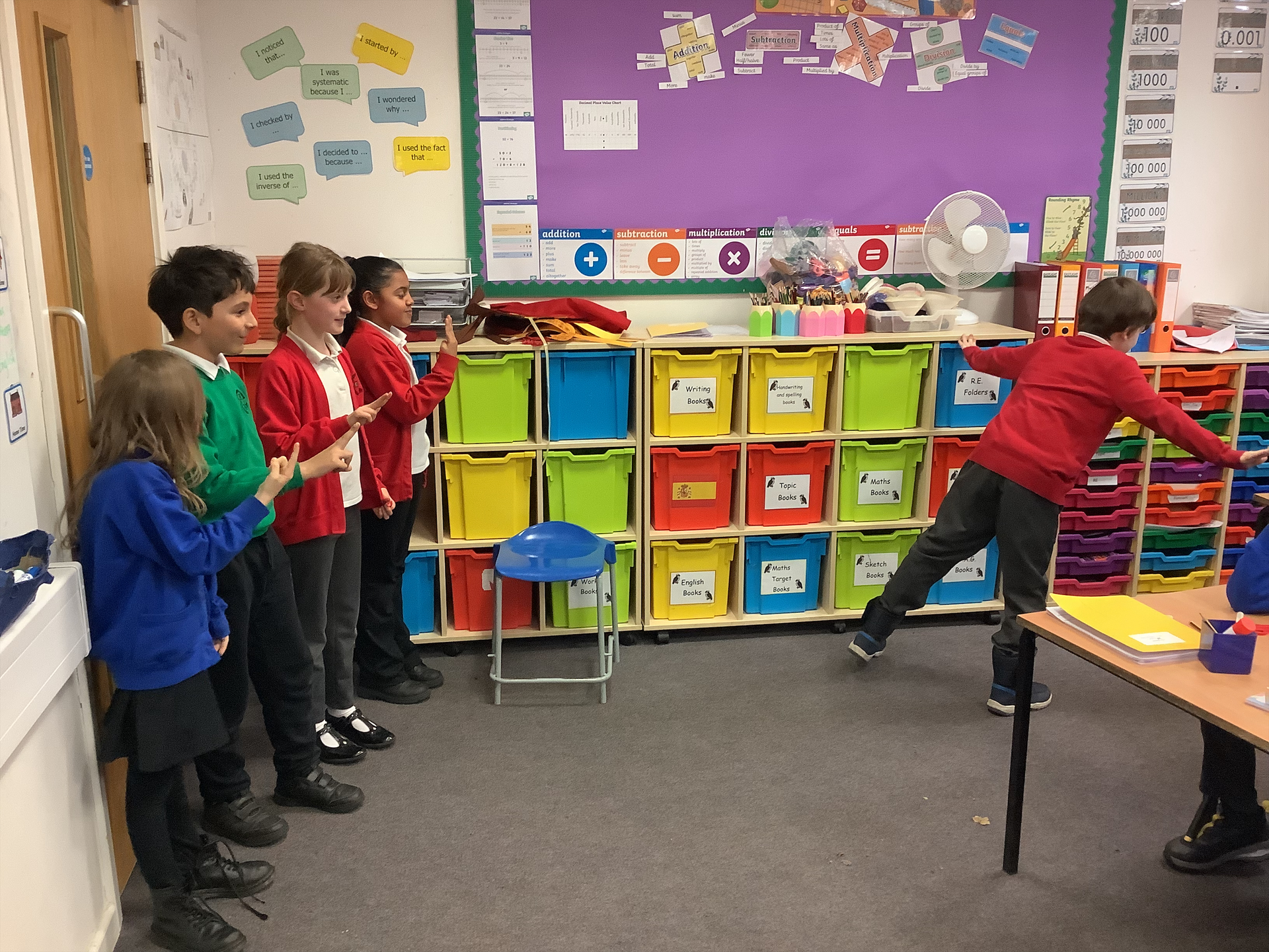 Freeze Frames Bring Our English Lesson to Life!