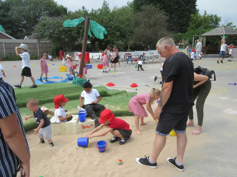 Gallery - image 4 Gallery - image 4