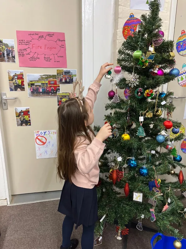 Gallery - created at 2023-12-28 10:33:06 - image 1