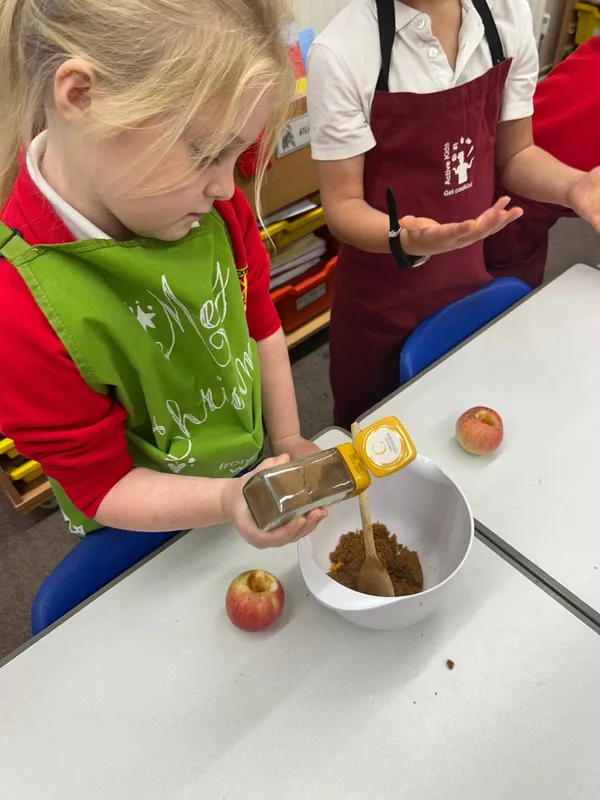 Gallery - created at 2025-10-12 10:09:35 - image 16