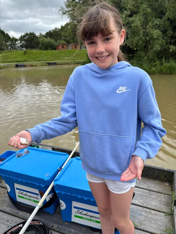 Y6 Fishing Trip - image 2