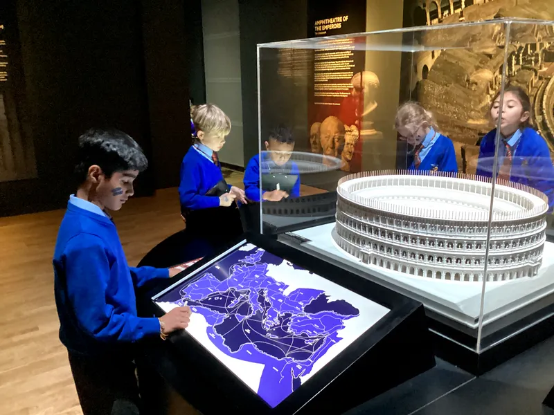 Year 4 Gallery - image 16