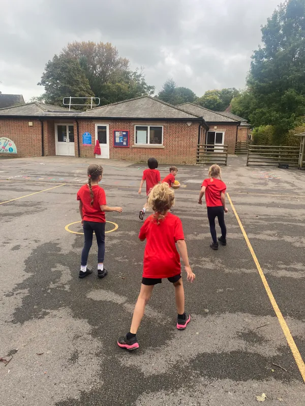 Gallery - created at 2024-09-28 18:00:54 - image 4