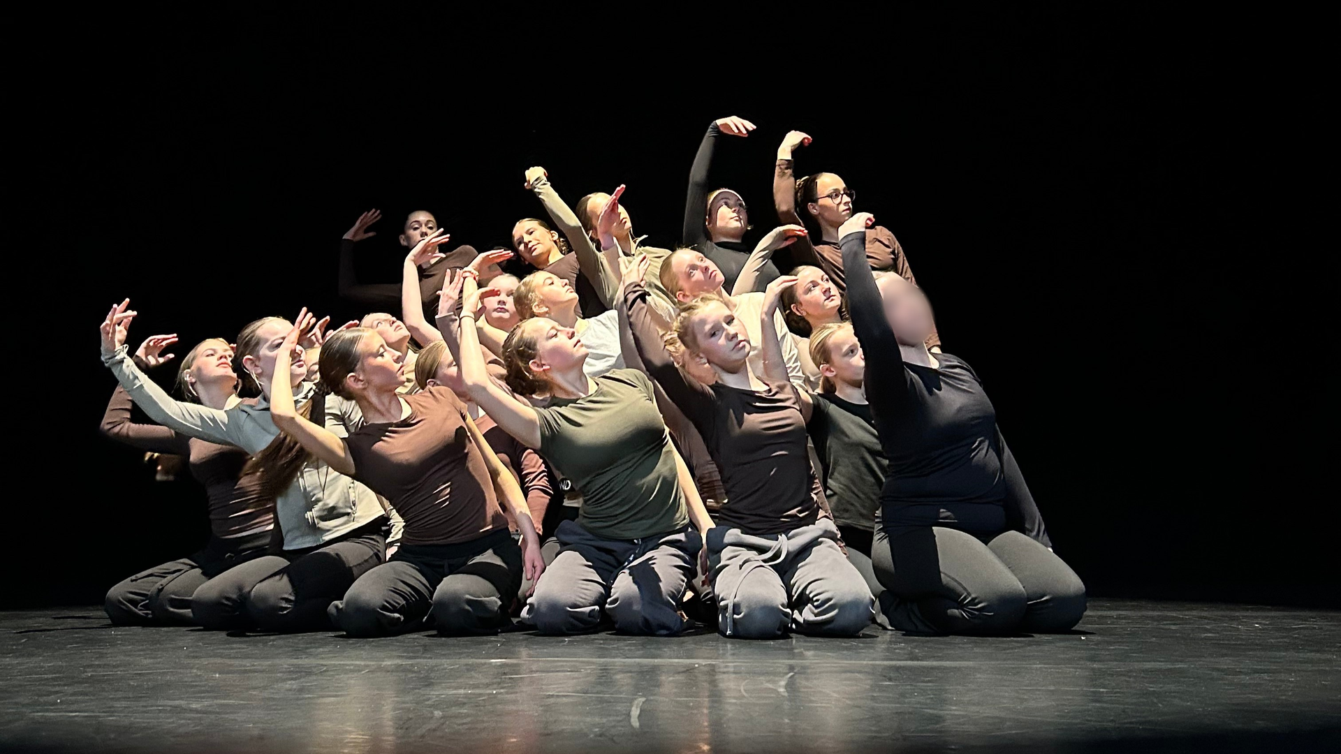 RICHMOND STUDENTS BRING ENERGY AND POSITIVITY TO THE&nbsp;EVERYBODY DANCE FESTIVAL&nbsp;AT&nbsp;YORK THEATRE ROYAL&nbsp;