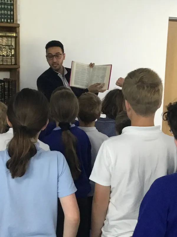 Key stage 2 Mosque visit - image 43