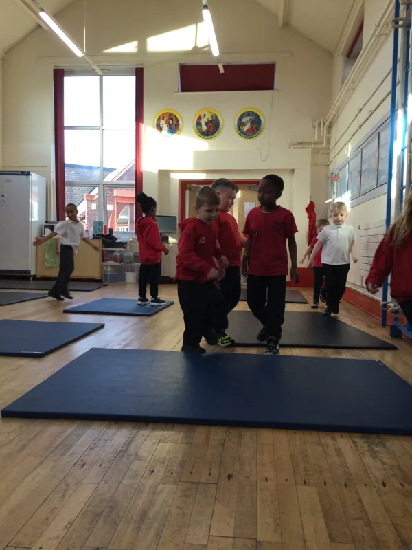 Y1 PE - image 14 Y1 PE - image 14