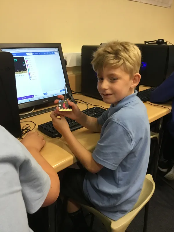 2025 October Class 4 computing - image 1 2025 October Class 4 computing - image 1