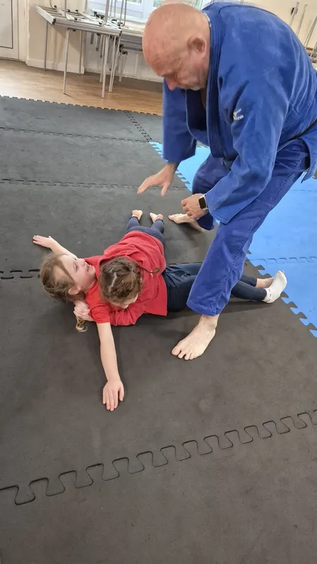 Gallery - created at 2025-11-09 15:29:59 - image 6