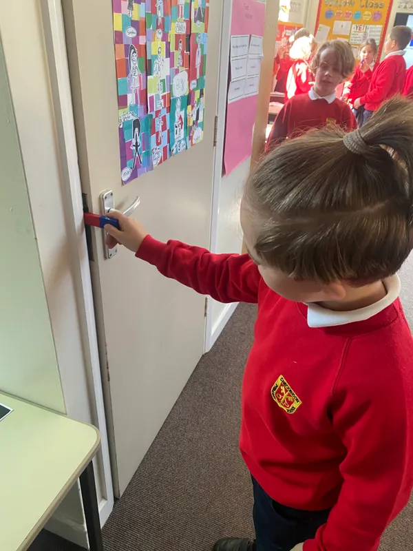 Gallery - created at 2025-05-09 16:36:25 - image 8