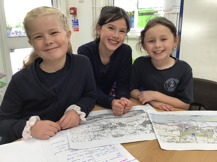 Exploring maps of Bishopsteignton